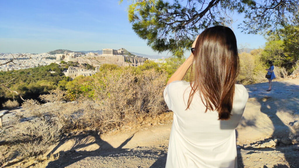 אתונה, יוון, צופה אל האקרופוליס